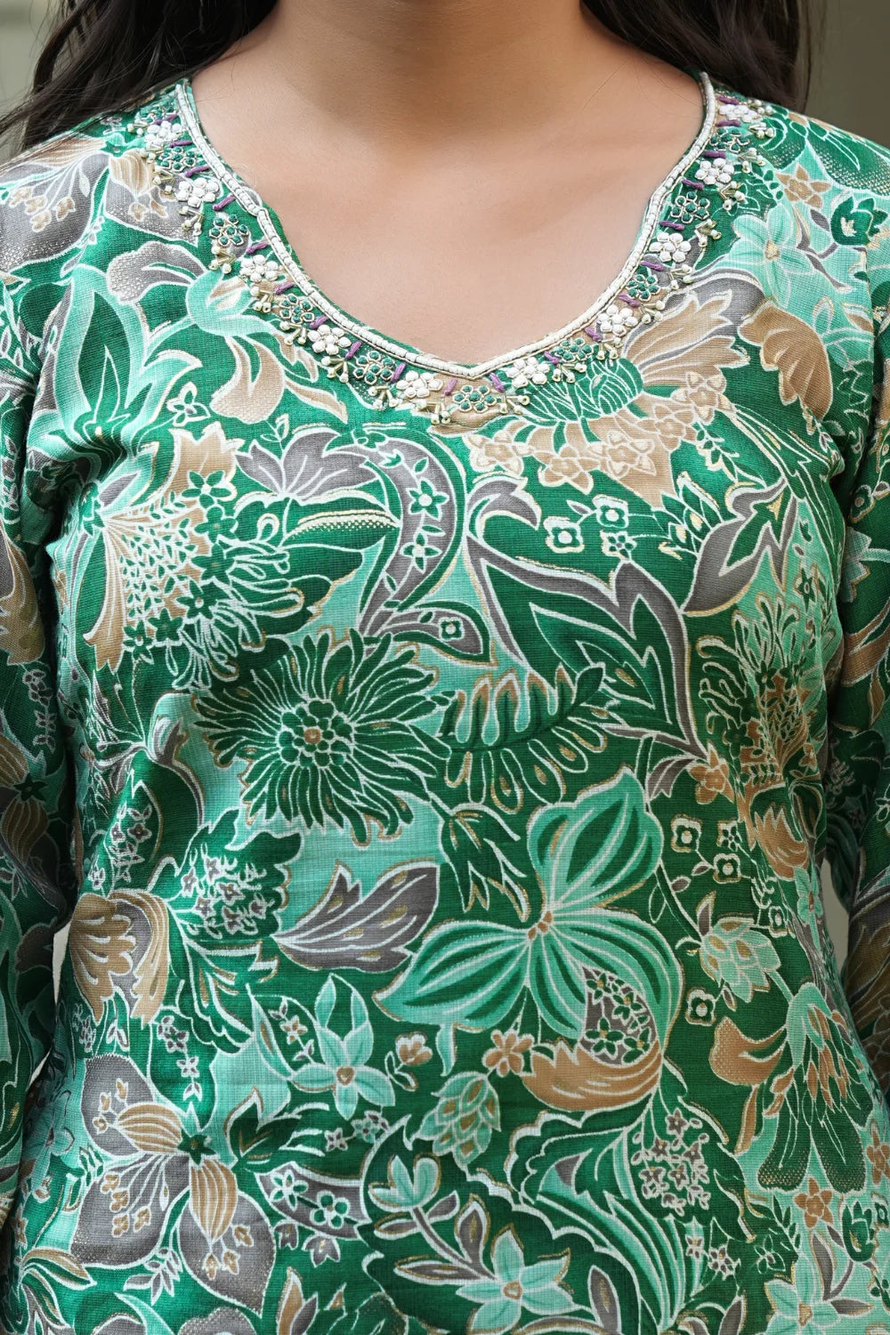 Hand Work Green 3 Pcs Kurti